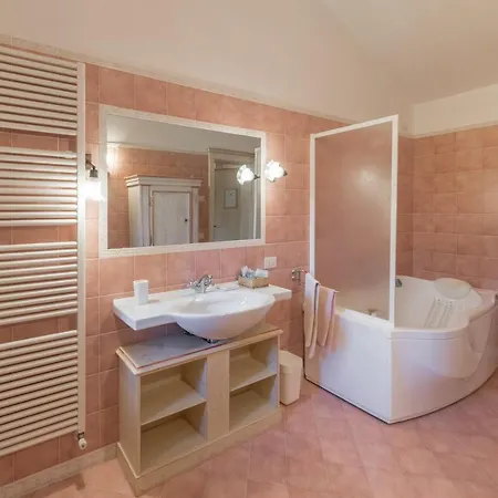 Montello Country House 4* Ciano