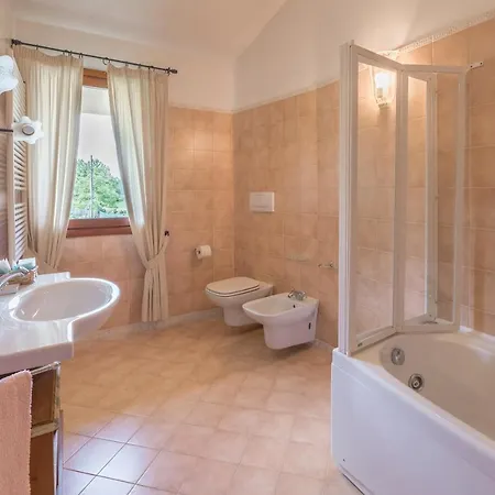Montello Country House 4* Ciano