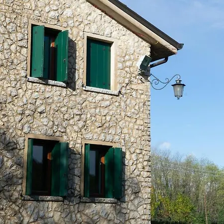 Montello Country House ホテル